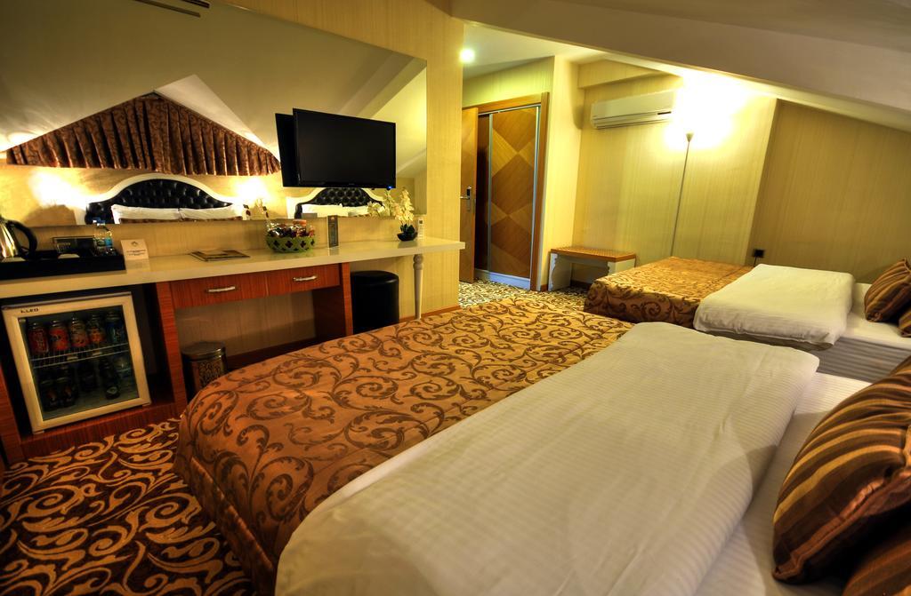 Golden Deluxe Hotel Adana Exteriör bild